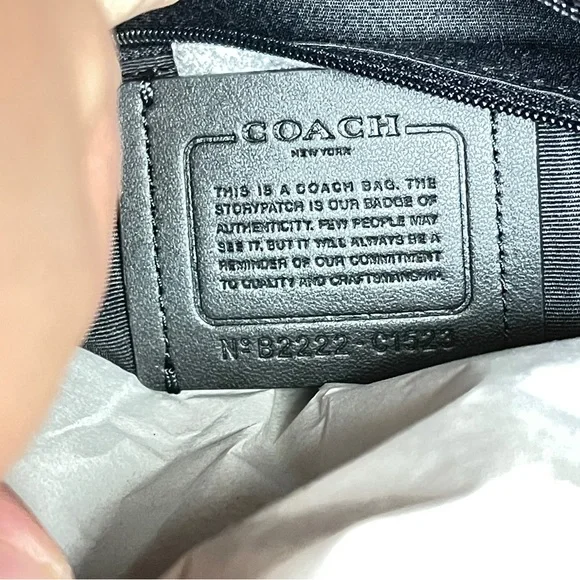 Coach Pennie Shoulder Bag In Signature Canvas - Picture 8 of 9